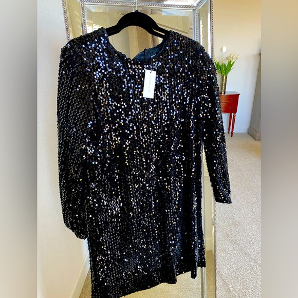 Vici Dresses & Skirts - Sequin dress